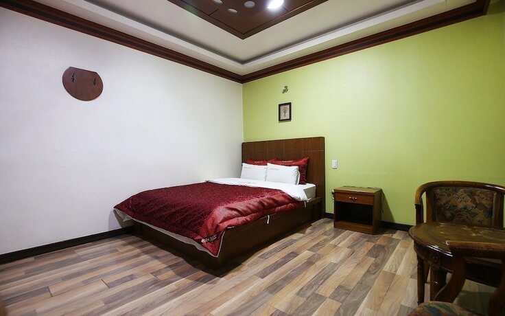 Imagen de la habitación del Motel Nonsan Titanic. Foto 36
