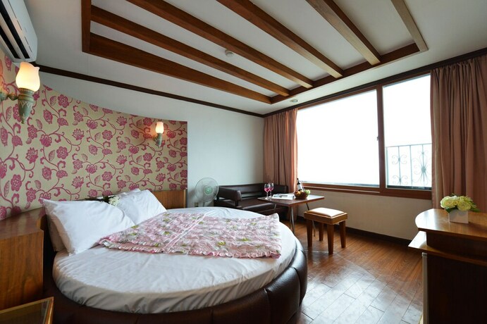 Imagen de la habitación del Motel Nova, Boryeong. Foto 21