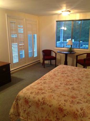 Imagen de la habitación del Motel Ocean Breeze, Yarmouth. Foto 6