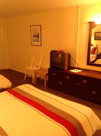 Imagen de la habitación del Motel Ocean Breeze, Yarmouth. Foto 13