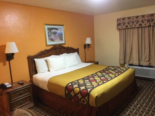 Imagen de la habitación del Motel Old Kentucky Home. Foto 9