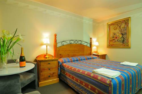 Imagen de la habitación del Motel Olympia, Queanbeyan. Foto 4