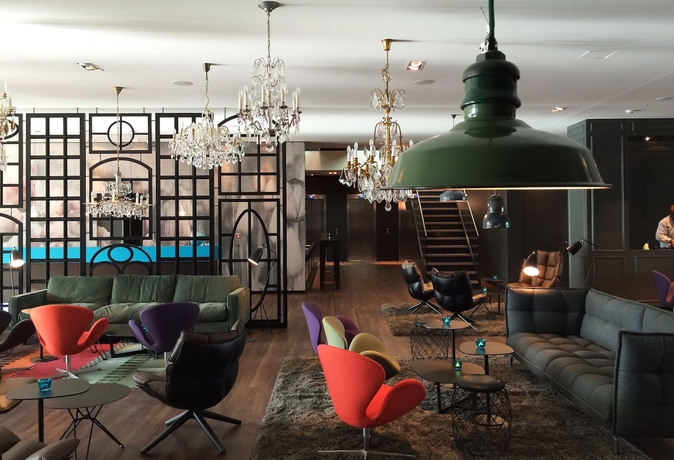 Imagen de los interiores del Motel One Amsterdam. Foto 19