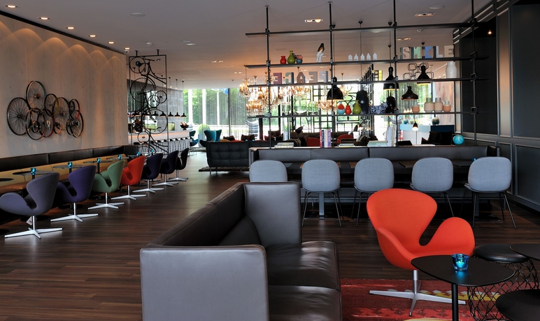 Imagen del bar/restaurante del Motel One Amsterdam. Foto 5
