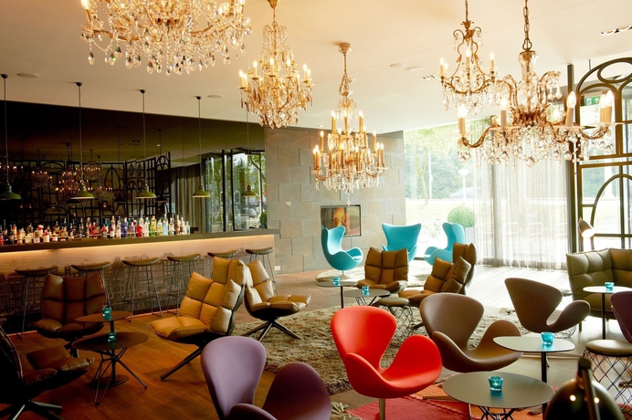 Imagen del bar/restaurante del Motel One Amsterdam. Foto 8
