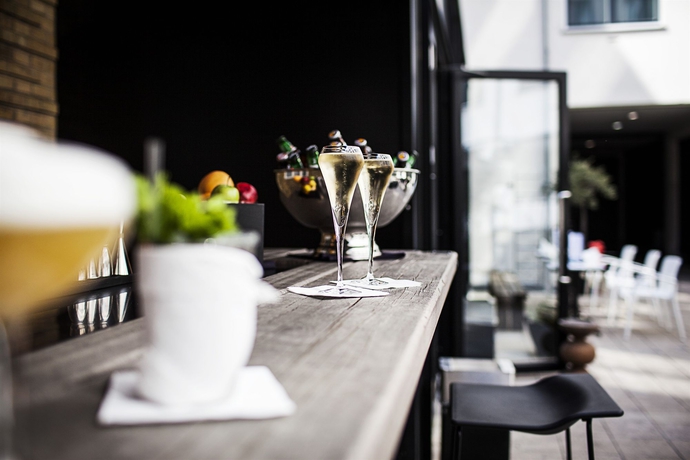 Imagen de los exteriores del Motel One Copenhagen. Foto 13