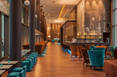 Imagen general del Motel One Dresden Am Zwinger. Foto 2