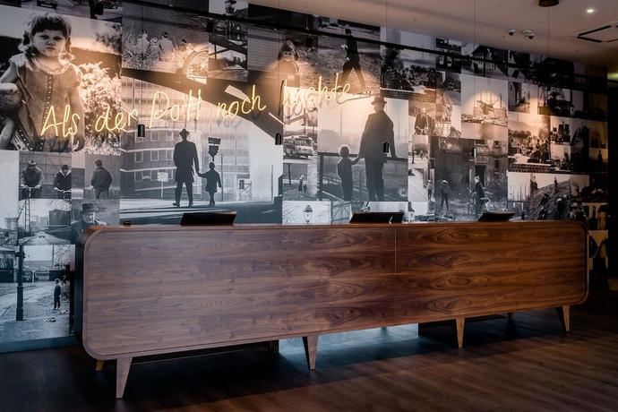 Imagen de los interiores del Motel One Essen. Foto 19