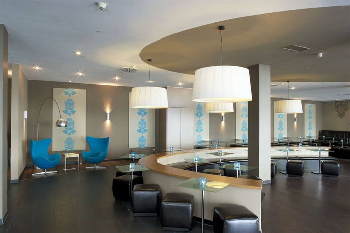 Imagen de los interiores del Motel One Frankfurt - Airport. Foto 9