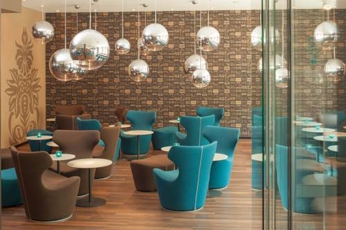 Imagen general del Motel One Frankfurt East Side. Foto 1