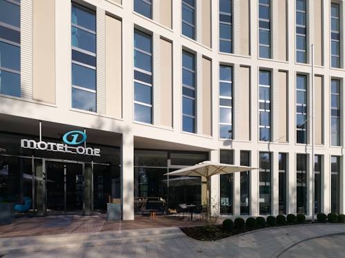 Imagen general del Motel One K&ouml;ln-Altstadt. Foto 1