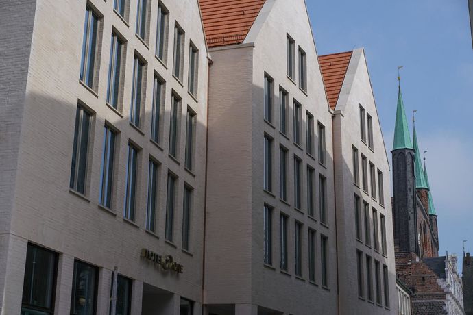 Imagen de los exteriores del Motel One L&uuml;beck. Foto 8
