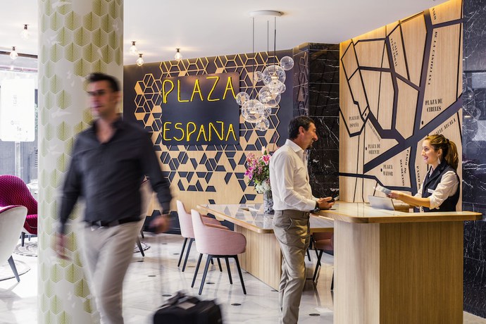 Imagen de los interiores del Motel One Madrid-Plaza de España. Foto 20