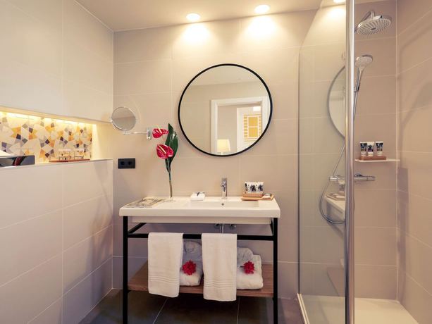 Imagen de la habitación del Motel One Madrid-Plaza de España. Foto 12