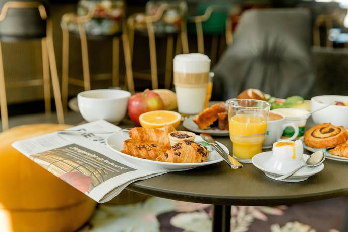 Imagen del bar/restaurante del Motel One Munich - Haidhausen. Foto 8