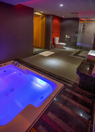 Imagen general del Motel One + One. Foto 13