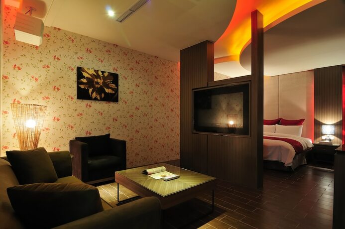 Imagen de la habitación del Motel One + One. Foto 22