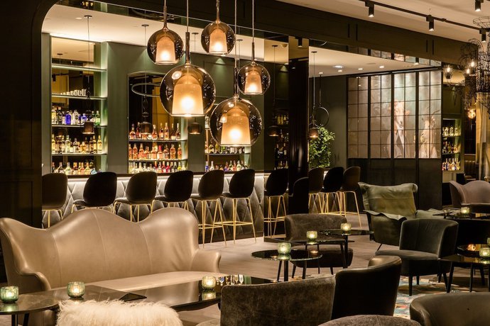 Imagen del bar/restaurante del Motel One Paris - Porte Dorée. Foto 8