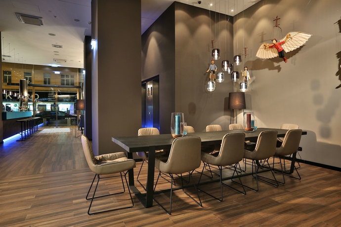 Imagen de los interiores del Motel One Prague - Florentinum. Foto 13