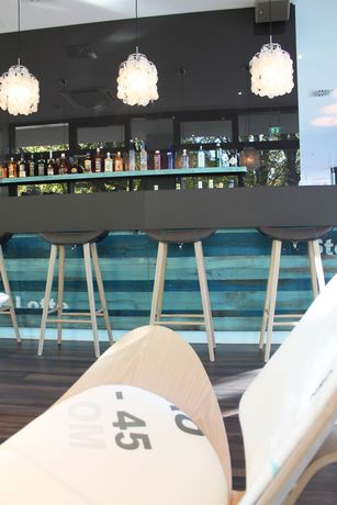 Imagen de los interiores del Motel One Rostock. Foto 15