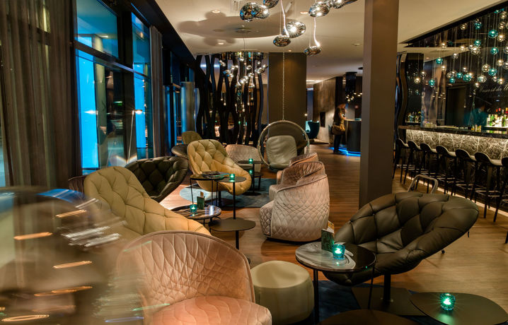 Imagen del bar/restaurante del Motel One Stuttgart - Bad Cannstatt. Foto 3