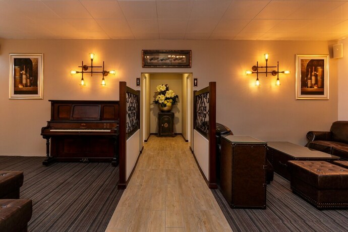 Imagen del bar/restaurante del Motel Opal Ridge. Foto 21