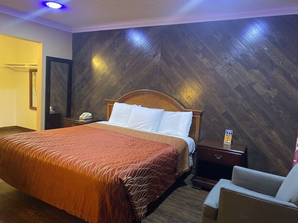 Imagen de la habitación del Motel Orange Villa Park. Foto 20