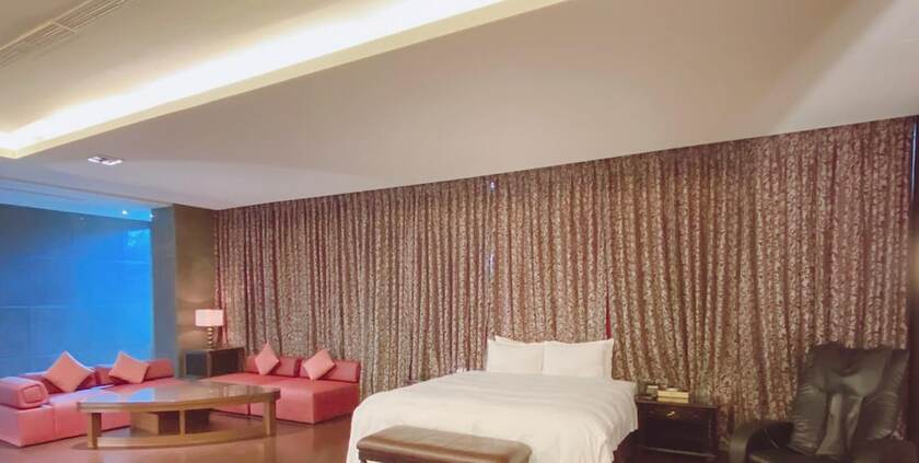 Imagen de la habitación del Motel Orient Luxury Villa. Foto 35