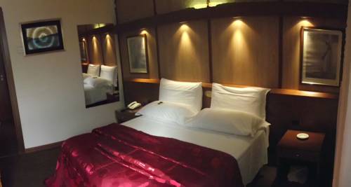 Imagen de la habitación del Motel Ovest, Vittuone. Foto 15