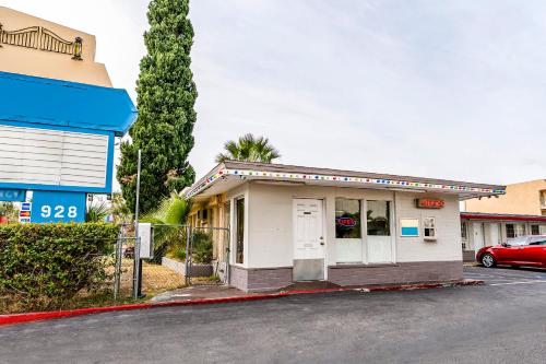 Imagen general del Motel Oyo Gateway Las Vegas North Strip/fremont St. Area. Foto 11