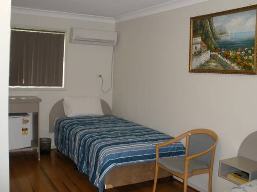 Imagen de la habitación del Motel Palms Oasis. Foto 4
