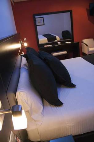 Imagen de la habitación del Motel Paraiso, Otero de Rey. Foto 10