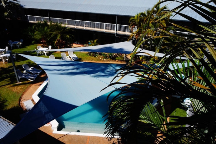 Imagen de la piscina del Motel Paraway. Foto 18