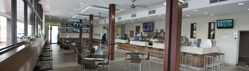 Imagen del bar/restaurante del Motel Park Avenue Hotel. Foto 17