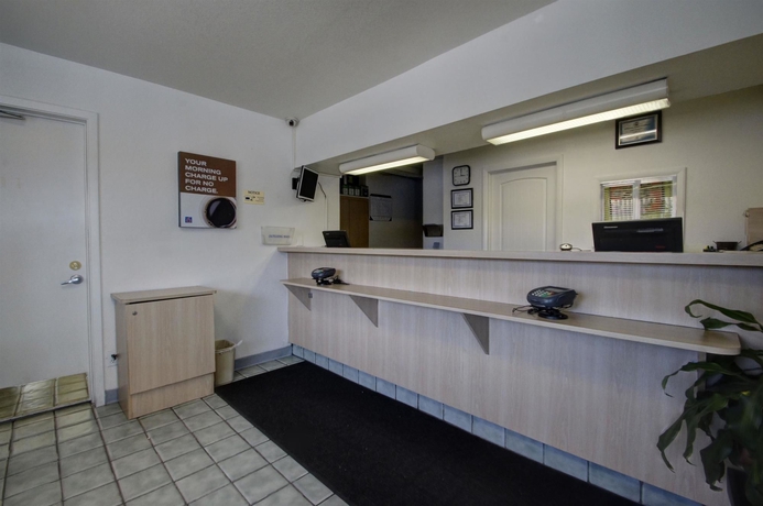 Imagen de los interiores del Motel Park Inn By Radisson, Salt Lake City Airport. Foto 16