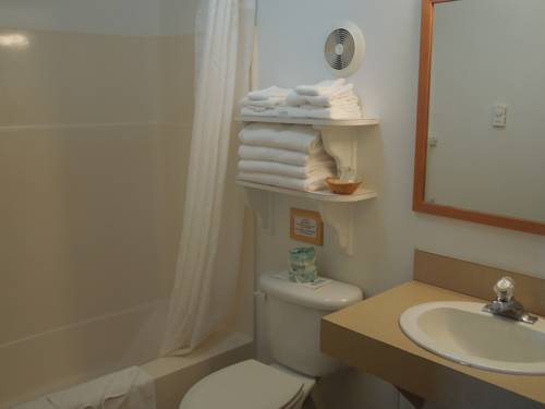 Imagen de la habitación del Motel Park and Cabins. Foto 7