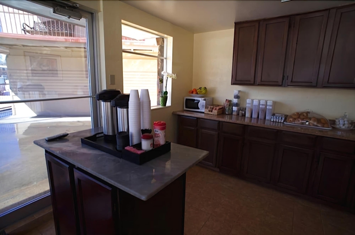 Imagen del bar/restaurante del Motel Parkview Inn, Ca&ntilde;on City. Foto 3