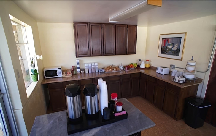 Imagen del bar/restaurante del Motel Parkview Inn, Ca&ntilde;on City. Foto 5