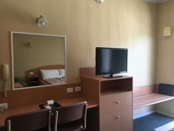 Imagen de la habitación del Motel Parkville. Foto 5