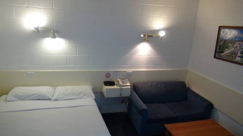 Imagen de la habitación del Motel Pathfinder. Foto 1