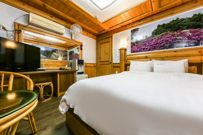 Imagen de la habitación del Motel Pine Daecheon Beach. Foto 4
