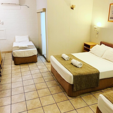 Imagen de la habitación del Motel Pine Tree, Katherine. Foto 7