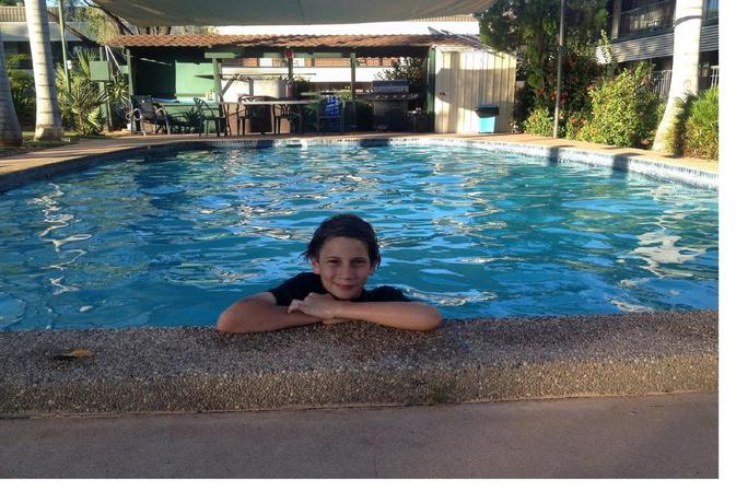 Imagen de la piscina del Motel Pine Tree Motel. Foto 6