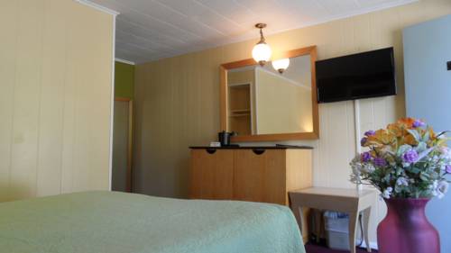 Imagen de la habitación del Motel Pinebrook. Foto 7