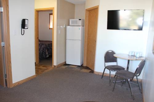 Imagen de la habitación del Motel Pines, Hinton. Foto 3