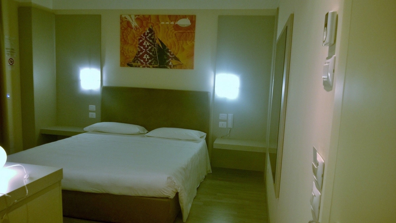 Imagen de la habitación del Motel Pi&ugrave;. Foto 3