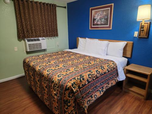 Imagen de la habitación del Motel Plaza, Joplin Area. Foto 4