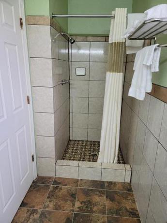 Imagen de la habitación del Motel Plaza, Joplin Area. Foto 10