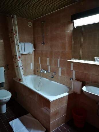 Imagen de la habitación del Motel Plitvice, Zagreb. Foto 15