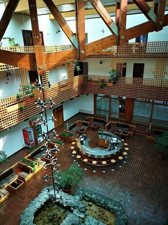 Imagen de los interiores del Motel Plitvice, Zagreb. Foto 20